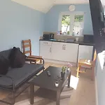 Cosy Studio Luton