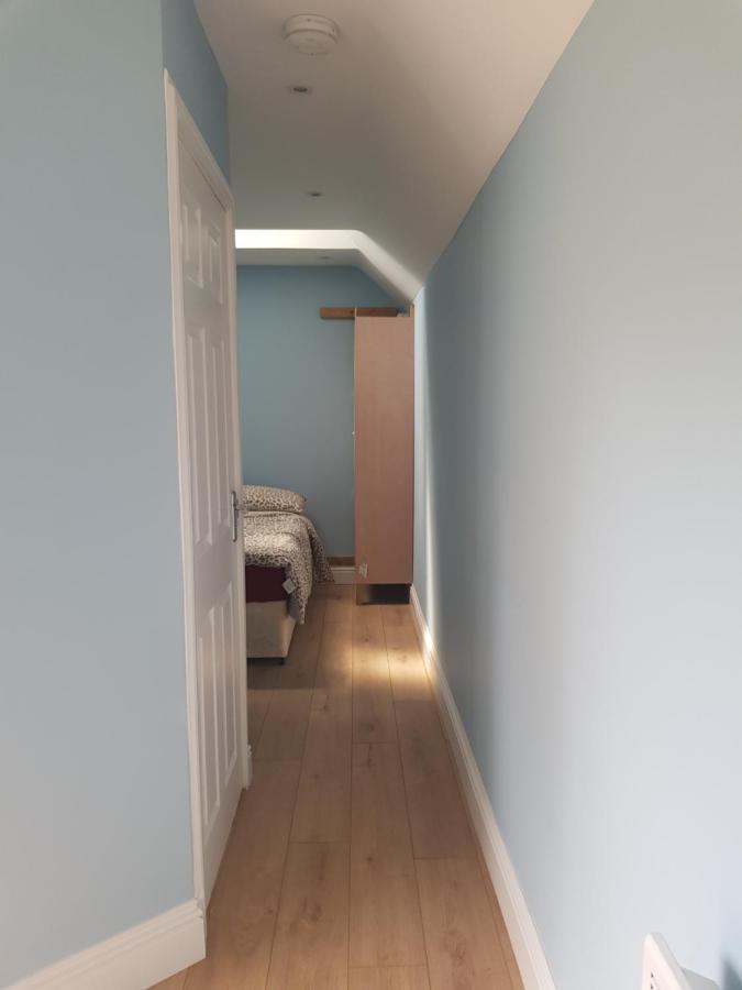 Cosy Studio Luton Apartment *